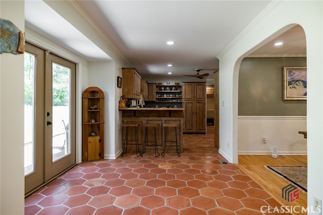 1230 Hickory Hill Drive