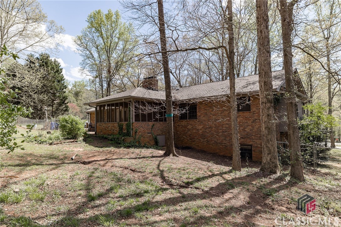 1230 Hickory Hill Drive