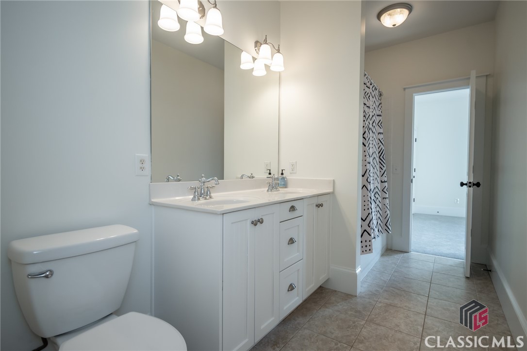 23 Chestnut Oak Run