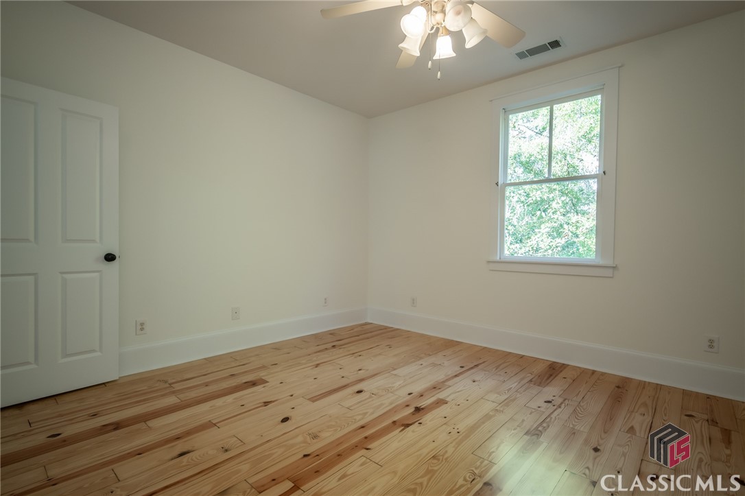 23 Chestnut Oak Run