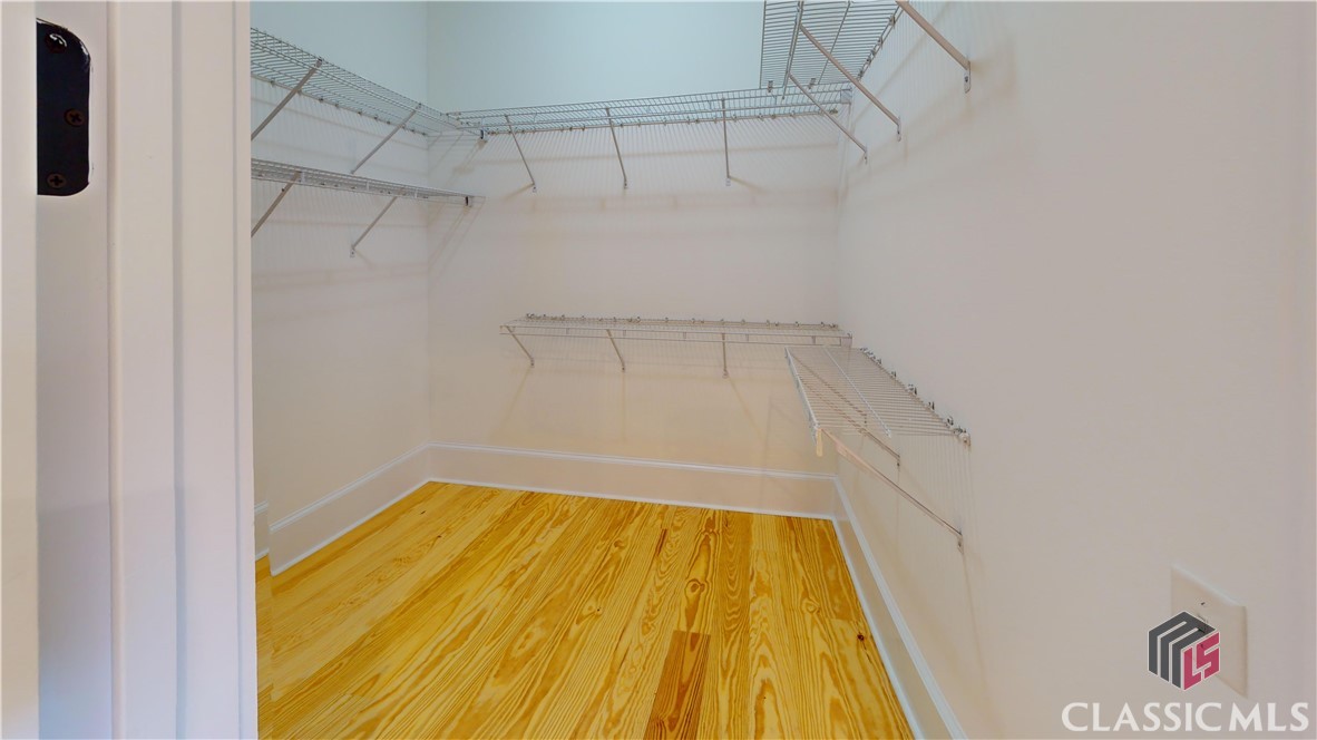 23 Chestnut Oak Run