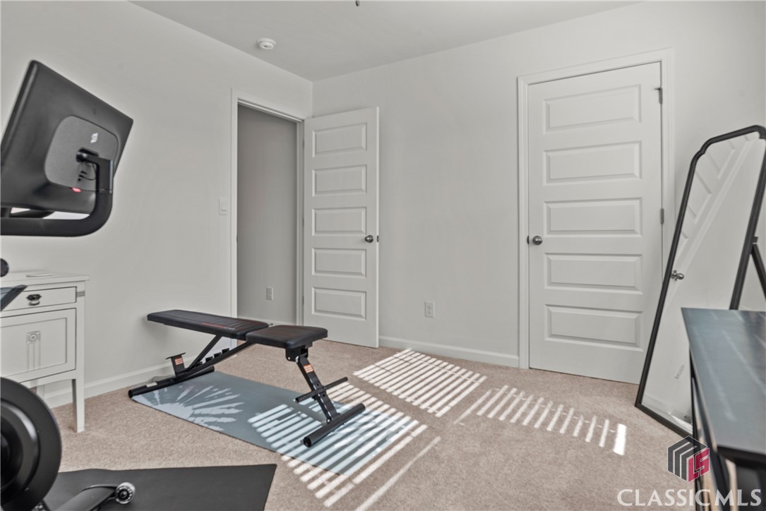 988 Graham Campbell Lane