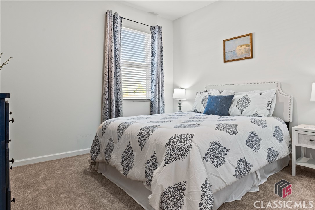 988 Graham Campbell Lane