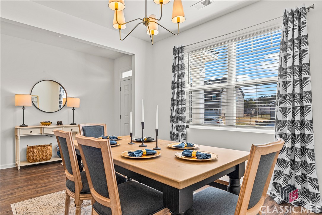 988 Graham Campbell Lane