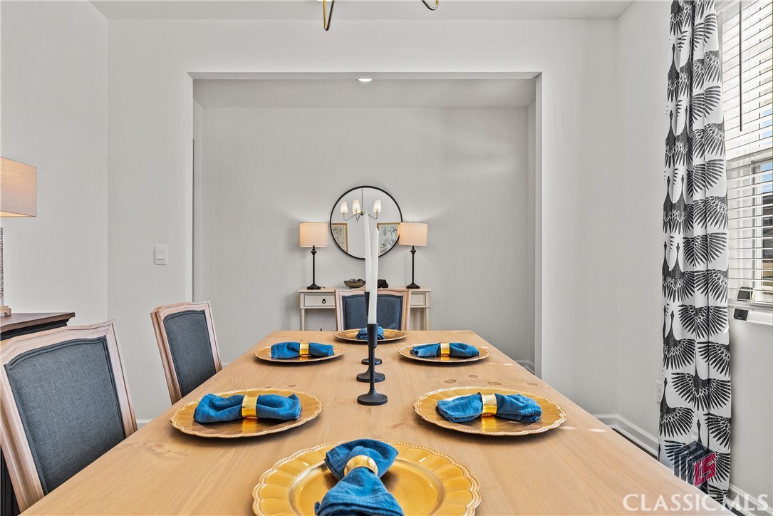 988 Graham Campbell Lane