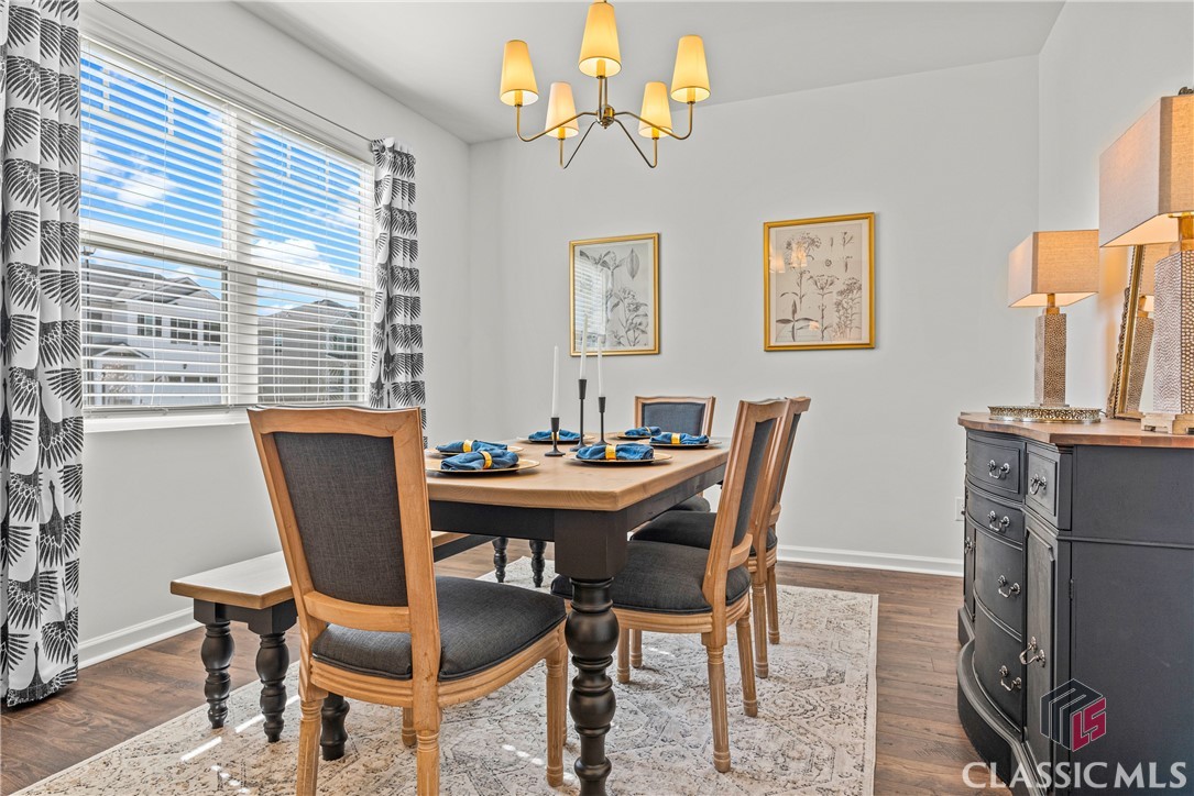 988 Graham Campbell Lane