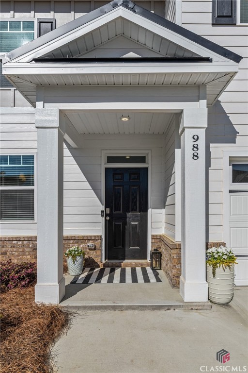 988 Graham Campbell Lane