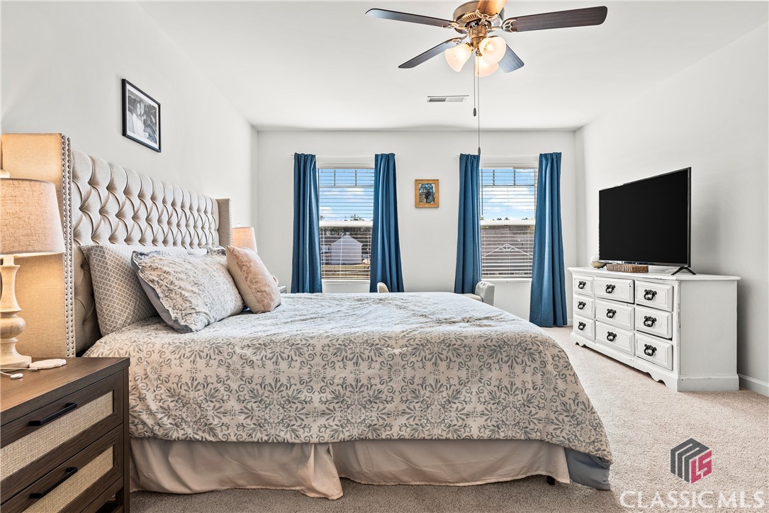 988 Graham Campbell Lane