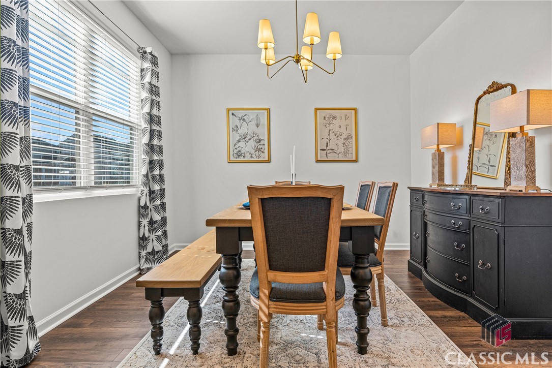 988 Graham Campbell Lane