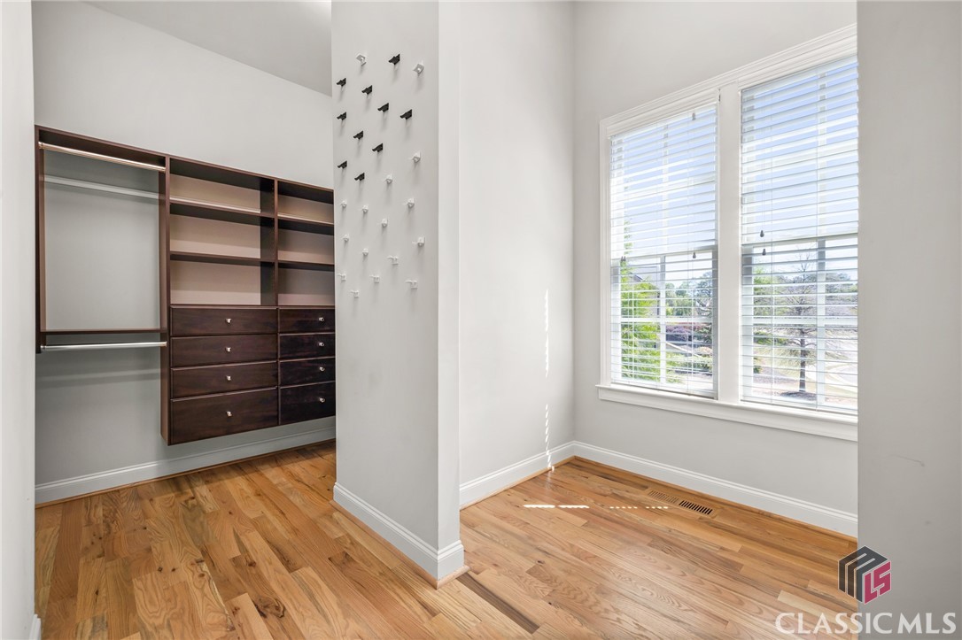 1700 W Fitzgerald Lane