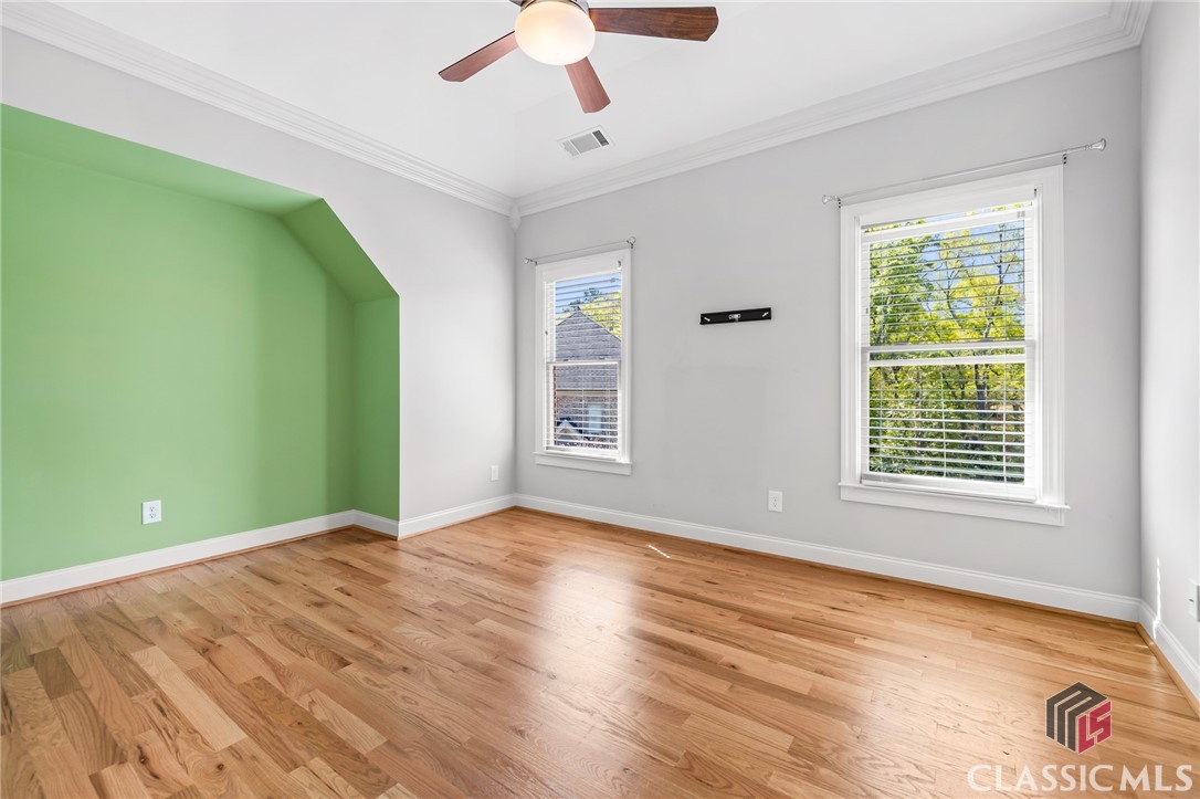 1700 W Fitzgerald Lane