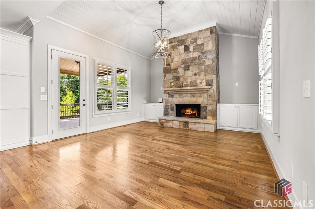 1700 W Fitzgerald Lane