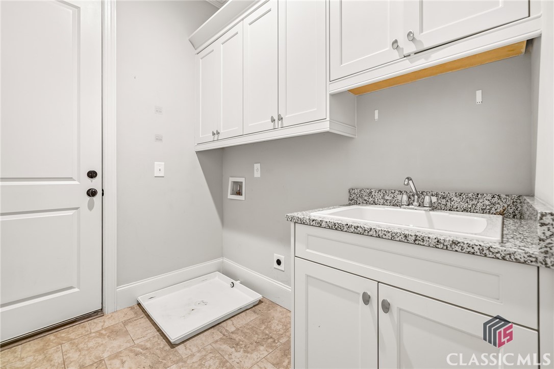 1700 W Fitzgerald Lane