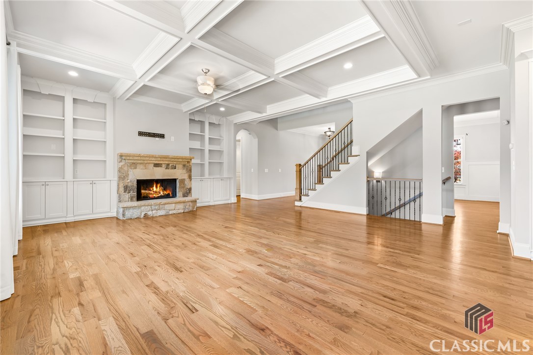 1700 W Fitzgerald Lane