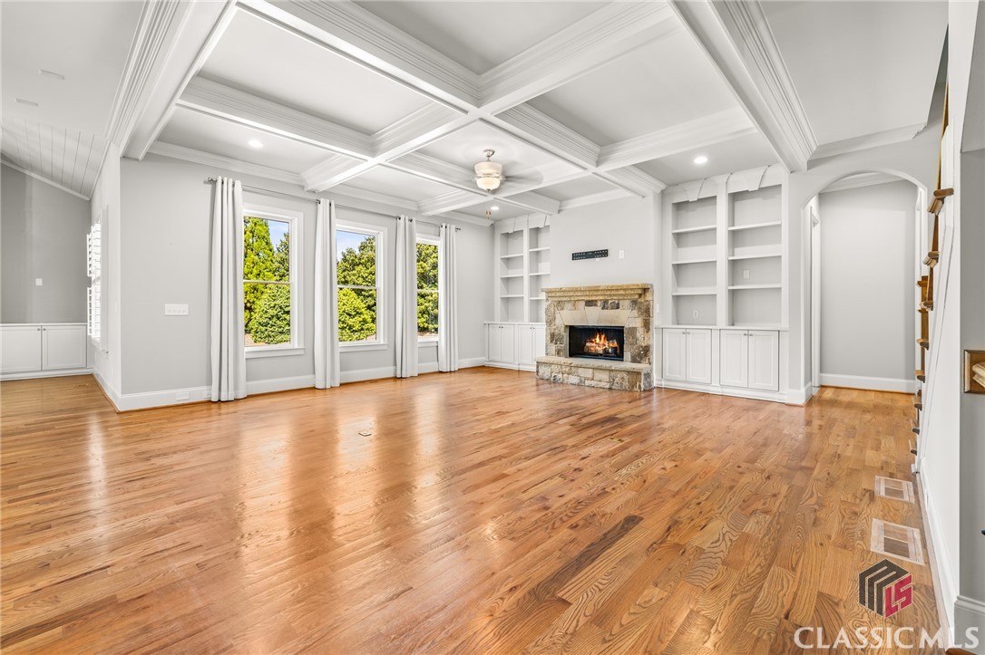 1700 W Fitzgerald Lane