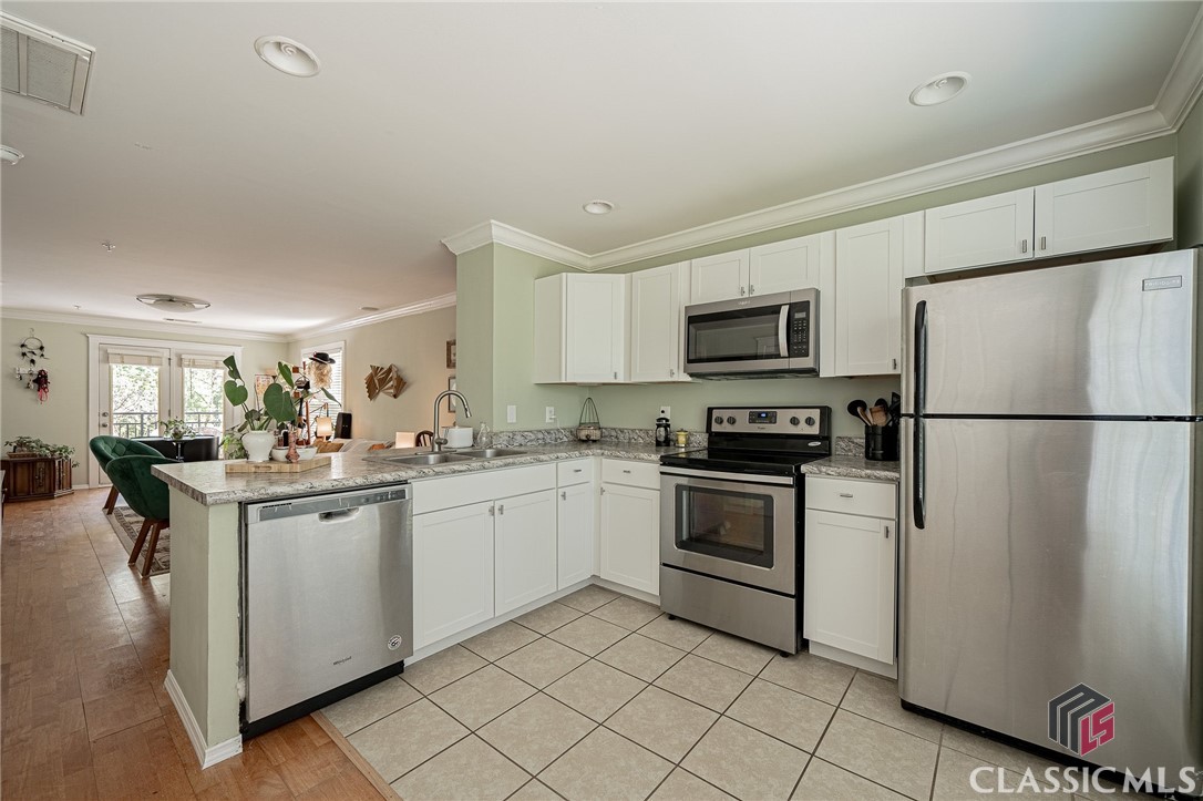 490 Barnett Shoals Road 238