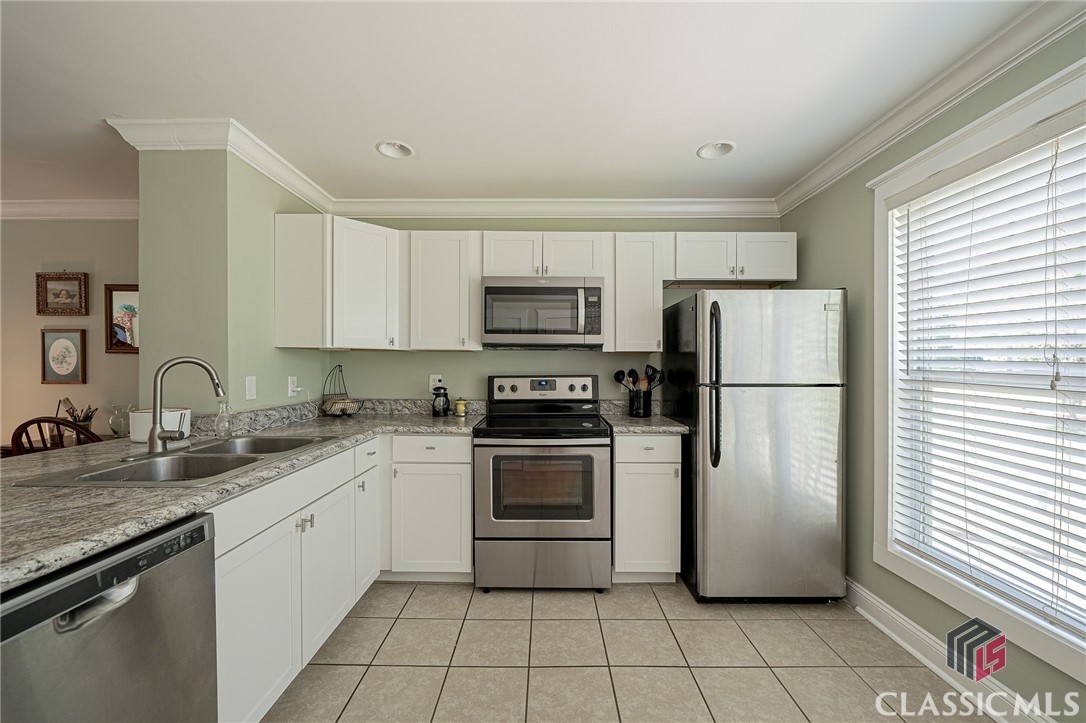 490 Barnett Shoals Road 238