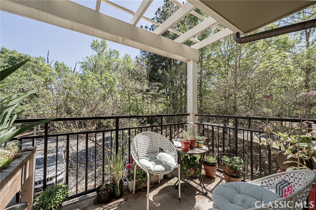 490 Barnett Shoals Road 238