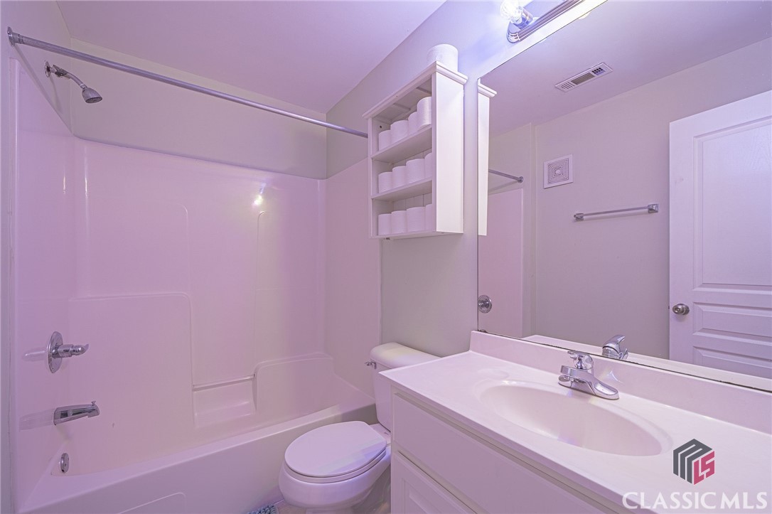 490 Barnett Shoals Road 238