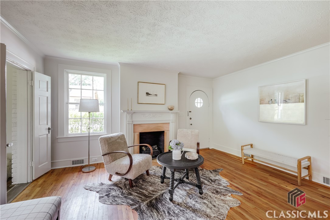 170 Westview Drive