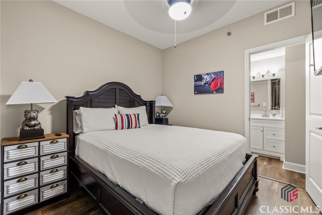 250 W Broad Street 601