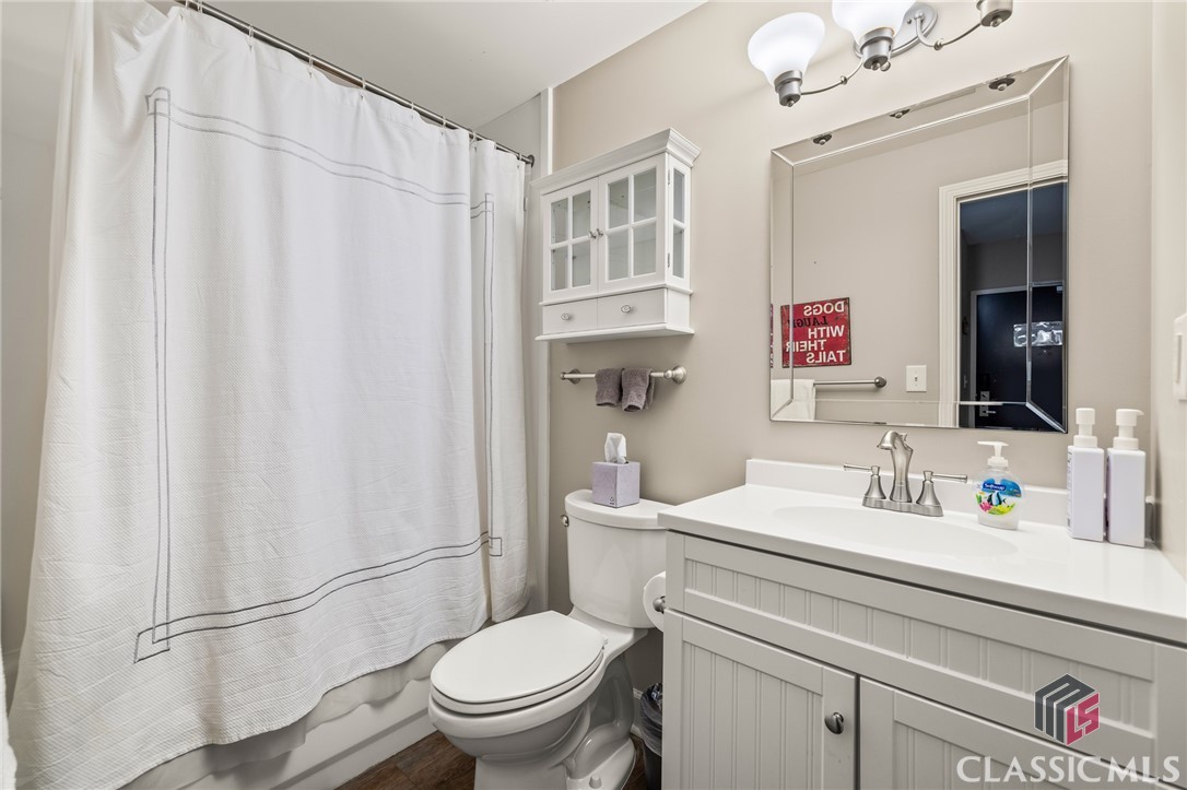 250 W Broad Street 601