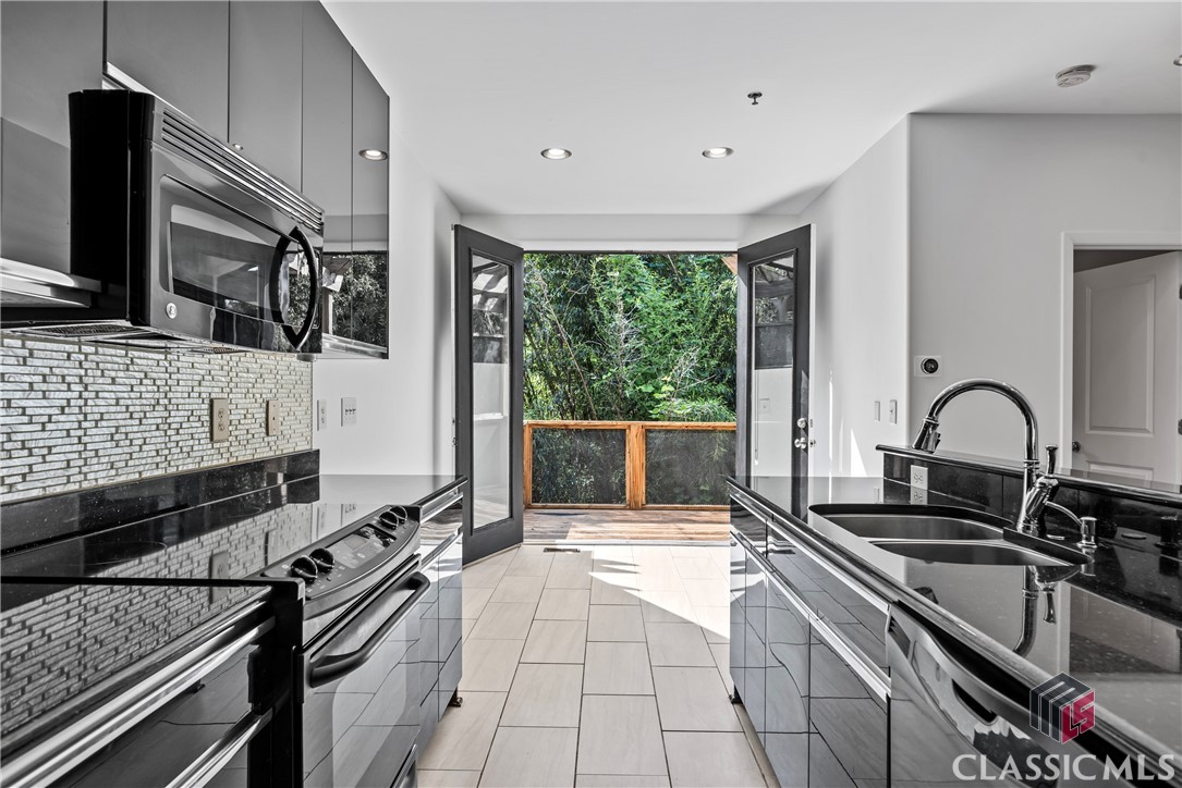 118 Ruth Drive 260