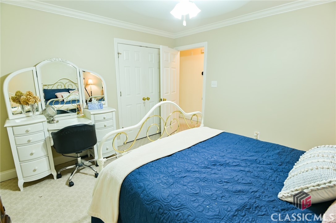 1221 Dials Plantation Drive