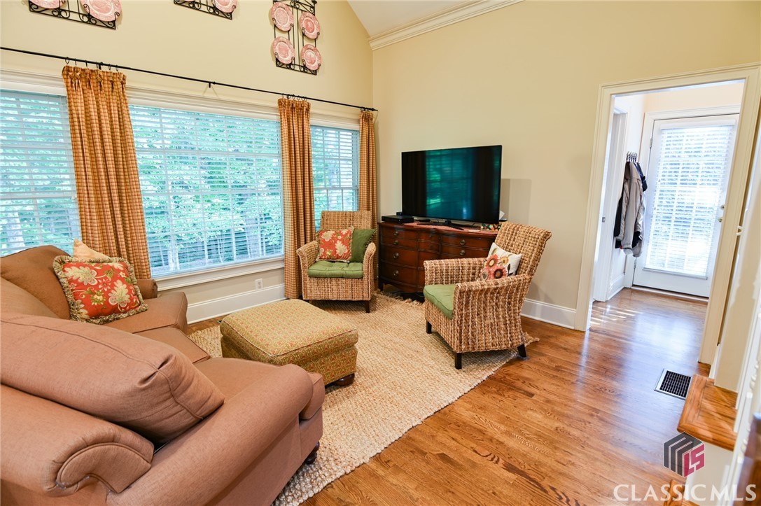 1221 Dials Plantation Drive