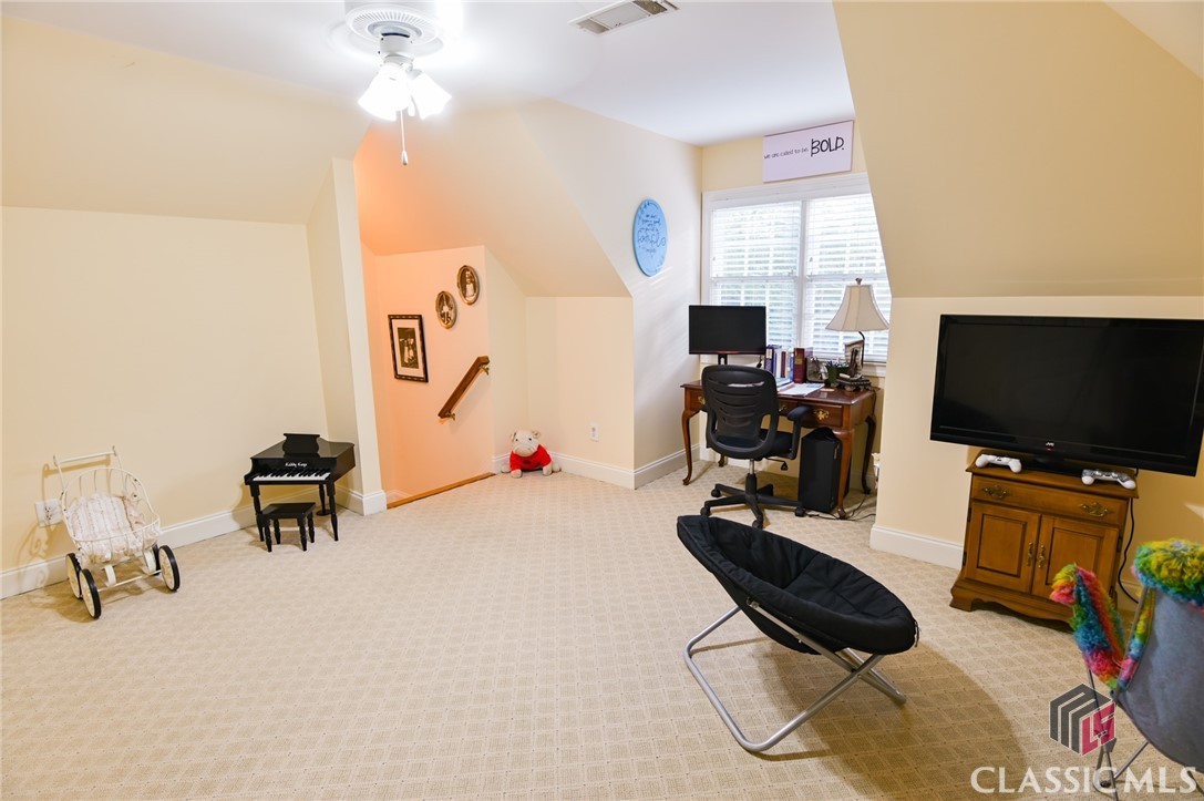 1221 Dials Plantation Drive