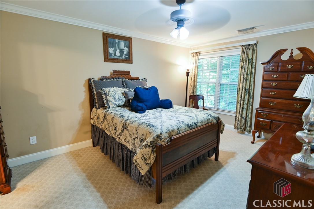 1221 Dials Plantation Drive