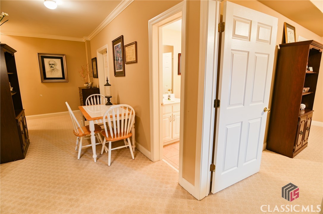 1221 Dials Plantation Drive