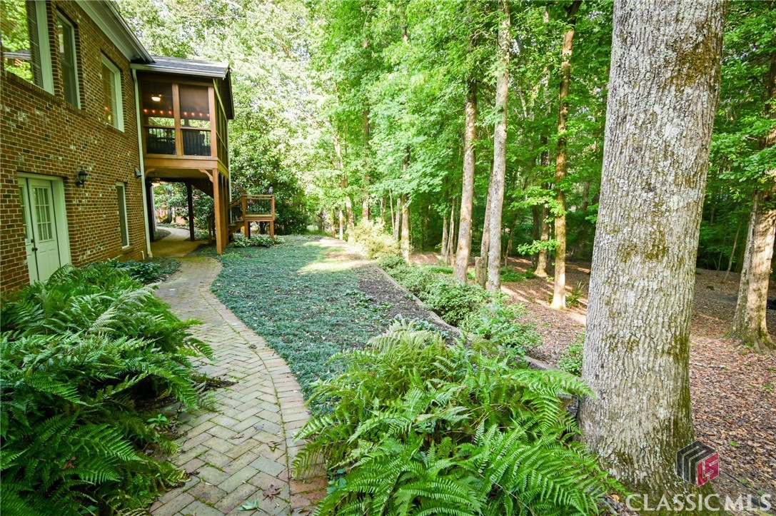 1221 Dials Plantation Drive