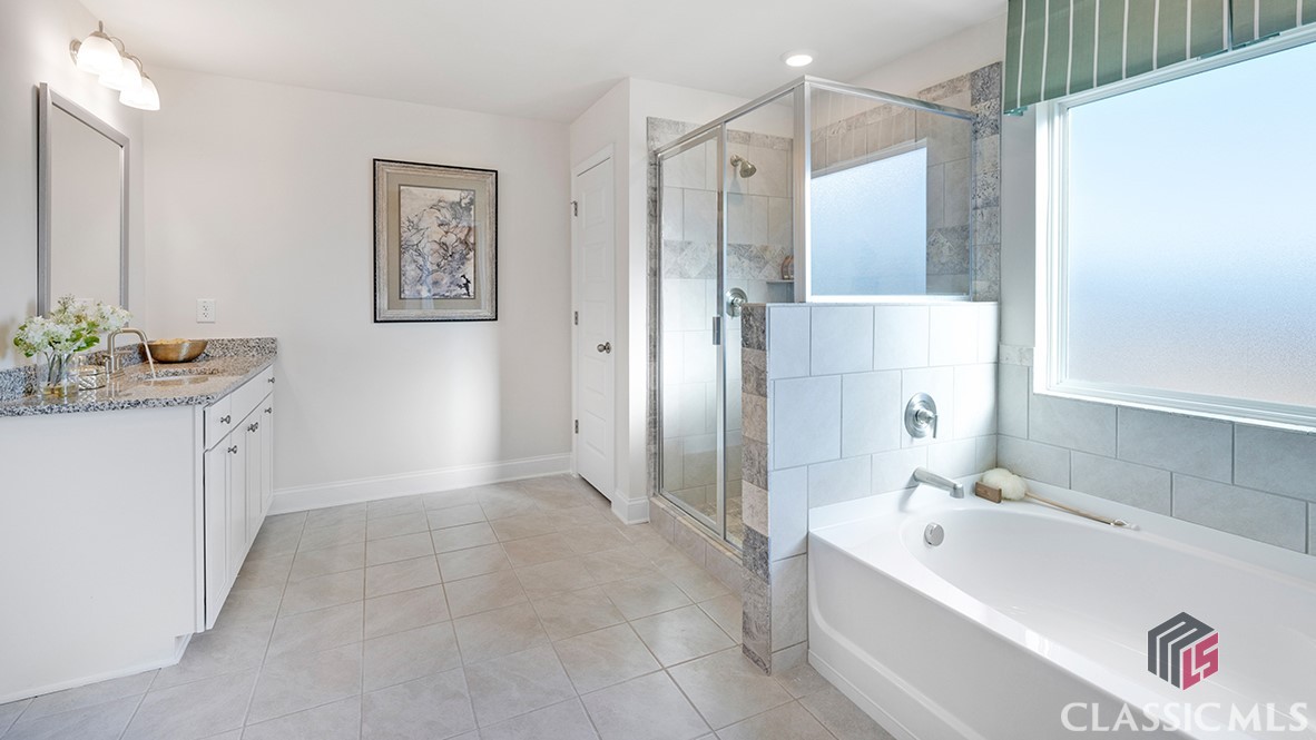 1605 Riverpoint Drive 04E