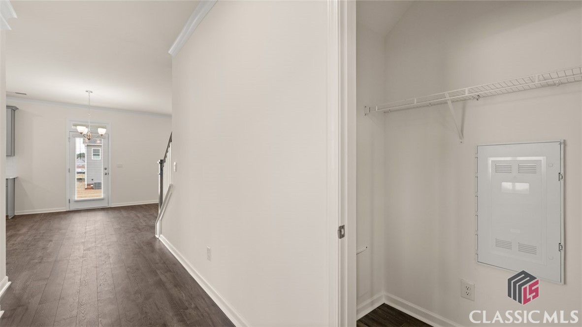 1605 Riverpoint Drive 04E