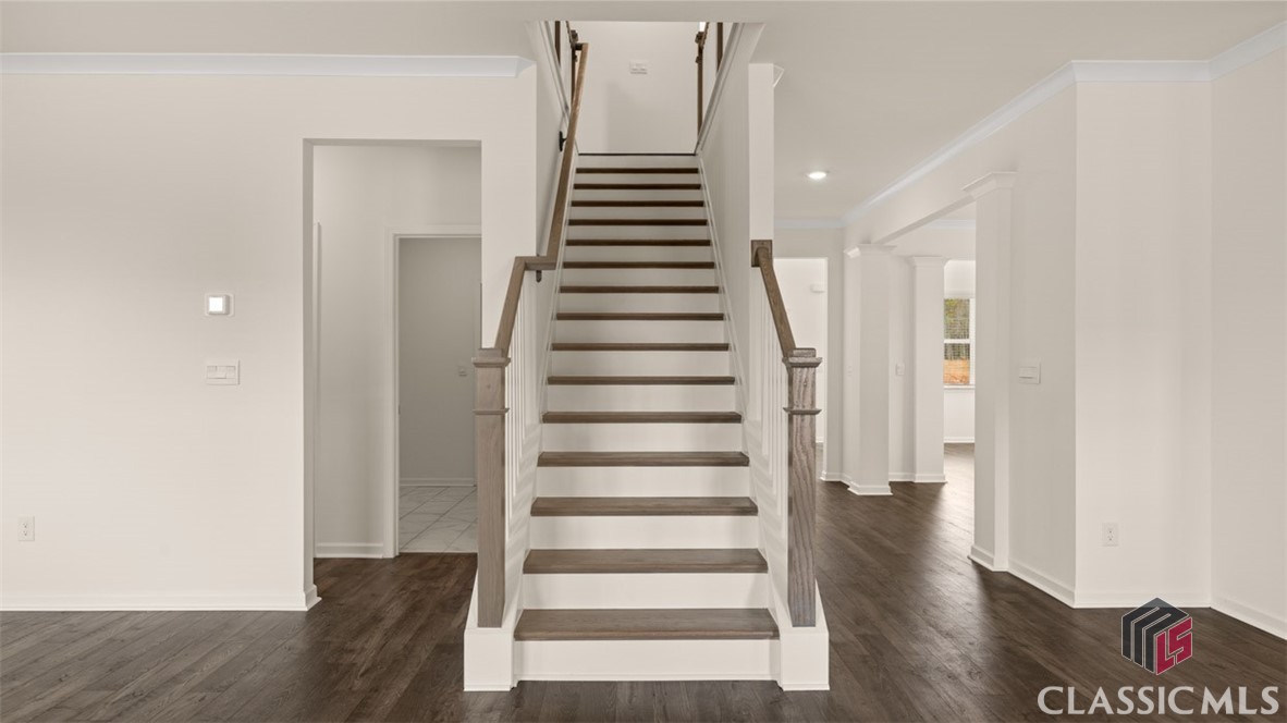 1605 Riverpoint Drive 04E