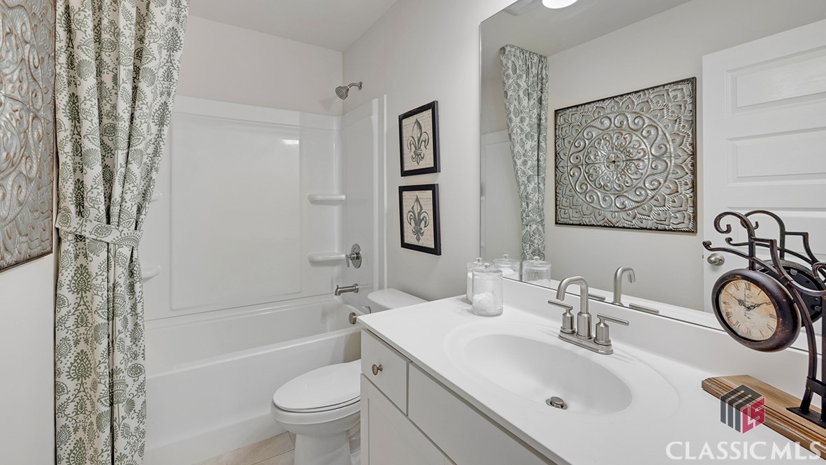 1605 Riverpoint Drive 04E