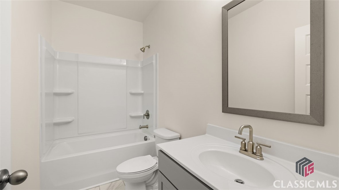 1605 Riverpoint Drive 04E