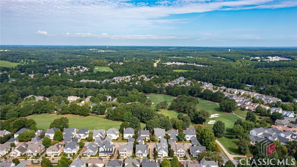 813 Commons Park