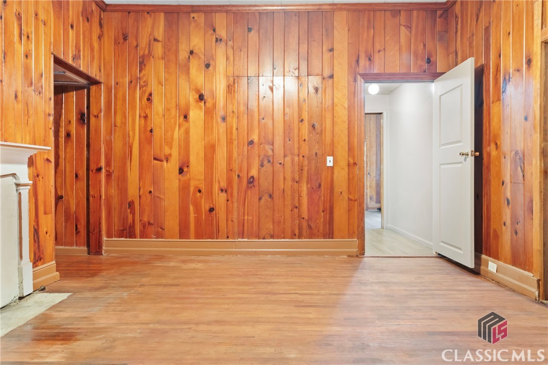 175 Glenn Carrie Road