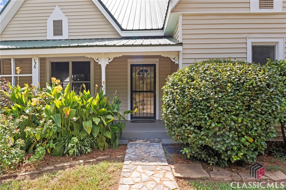 175 Glenn Carrie Road