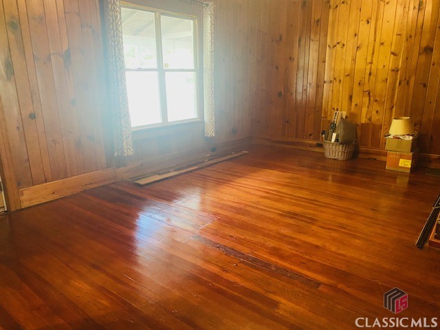 175 Glenn Carrie Road