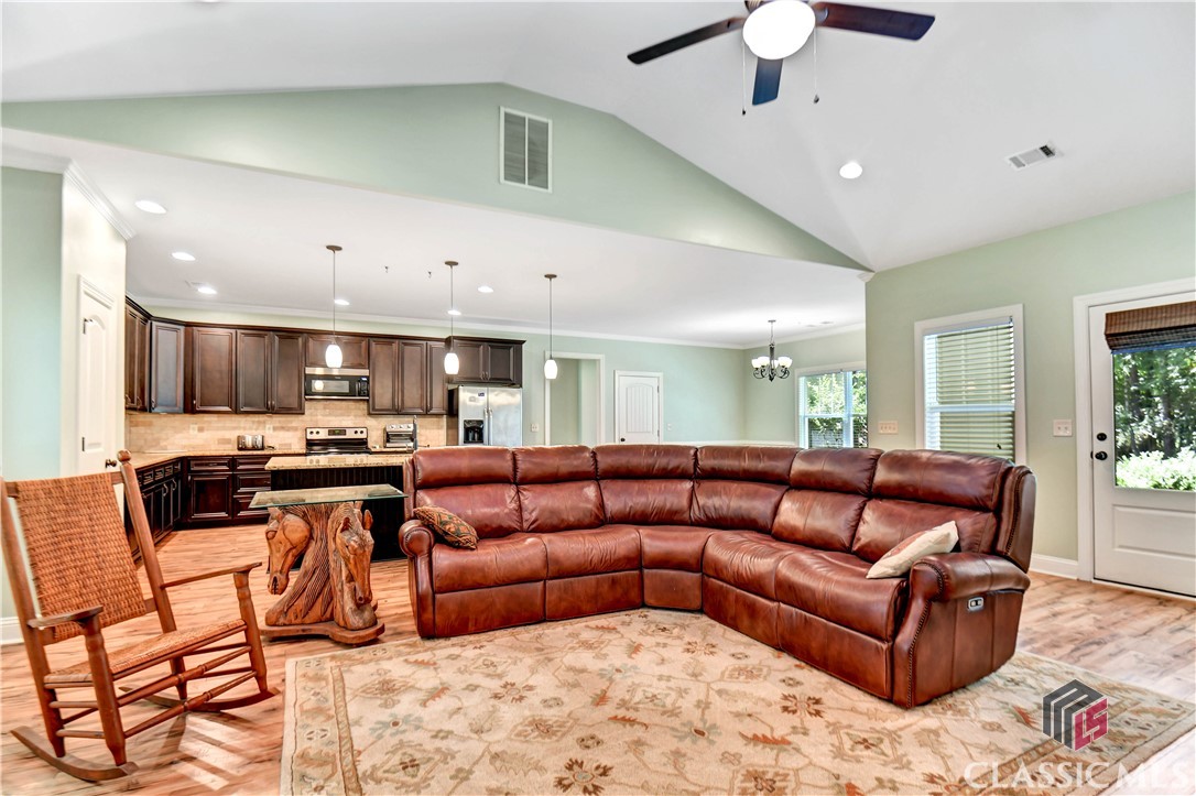 3230 Greensboro Road