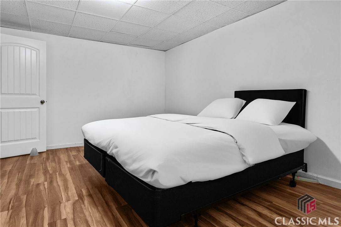 1150 Hillcrest Drive