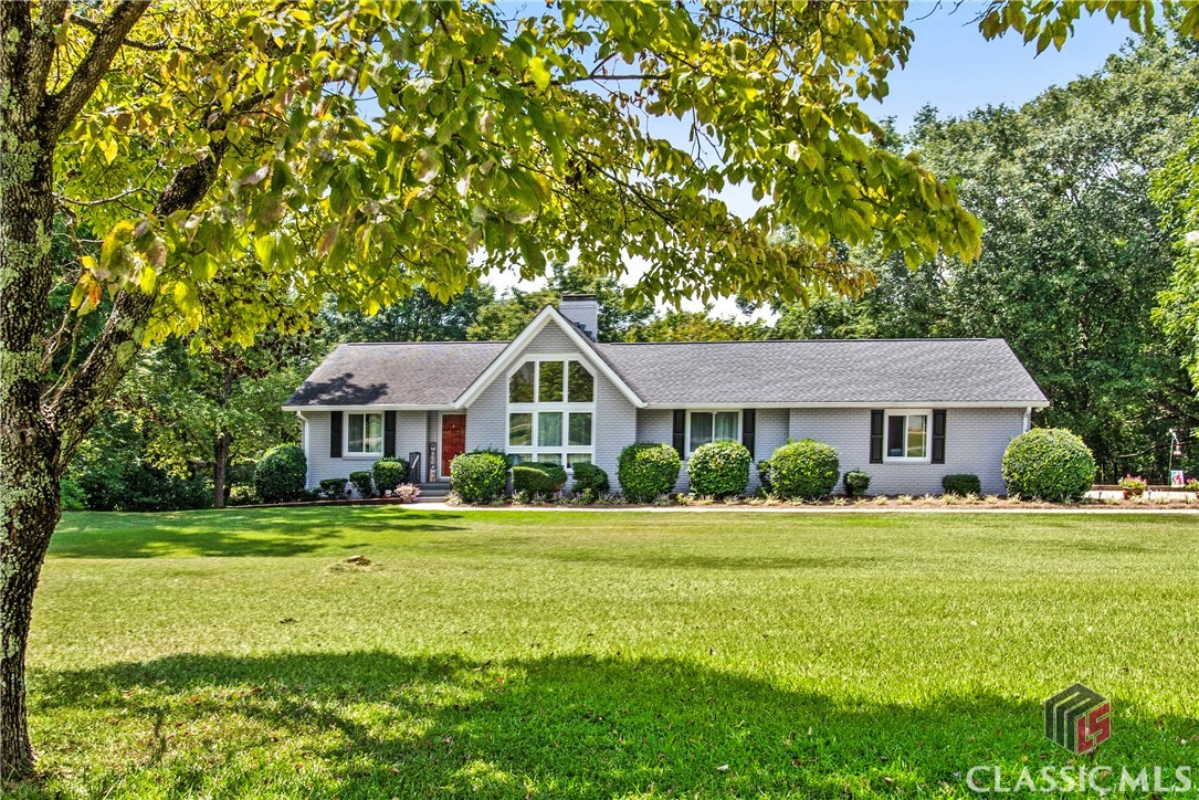 1150 Hillcrest Drive