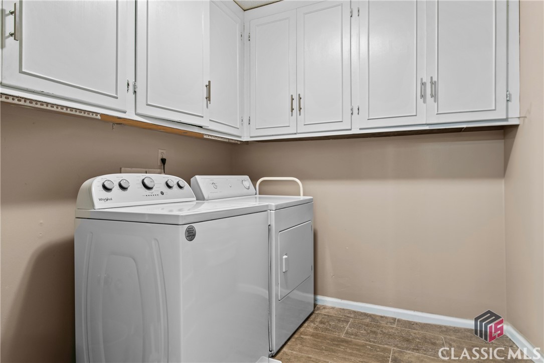 1150 Hillcrest Drive