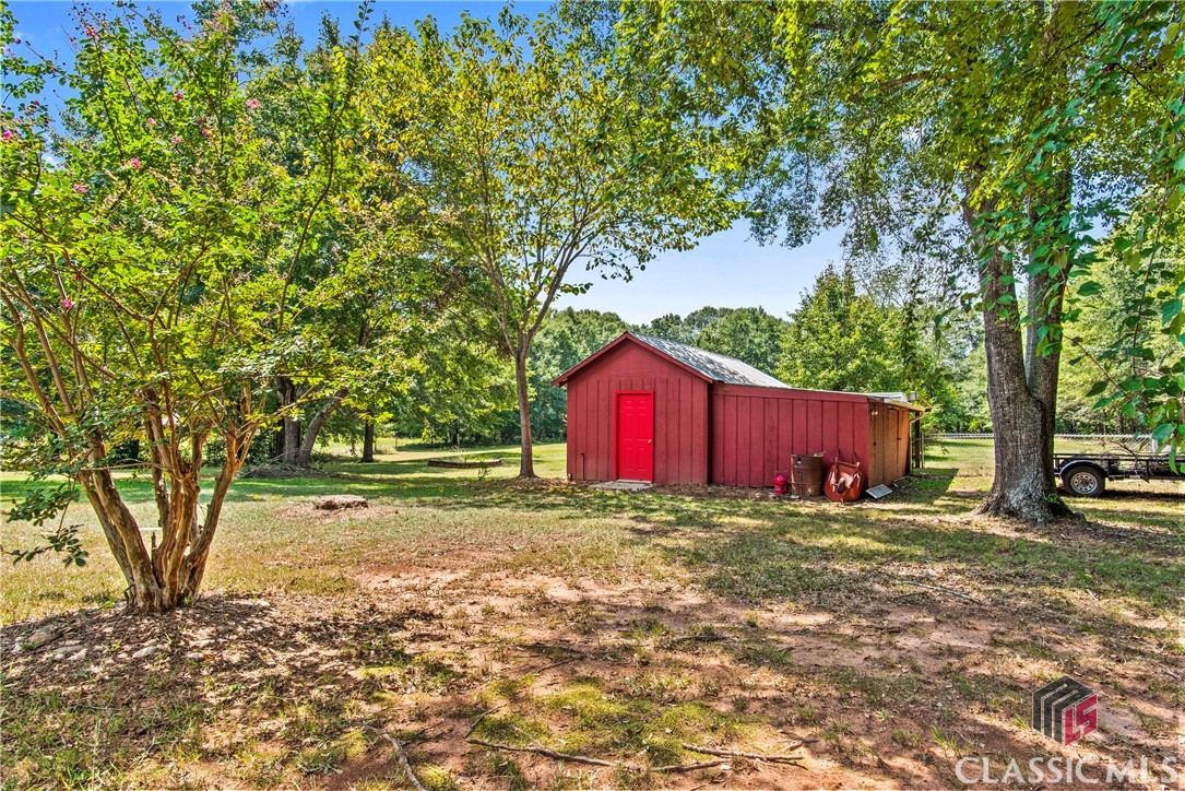 1150 Hillcrest Drive