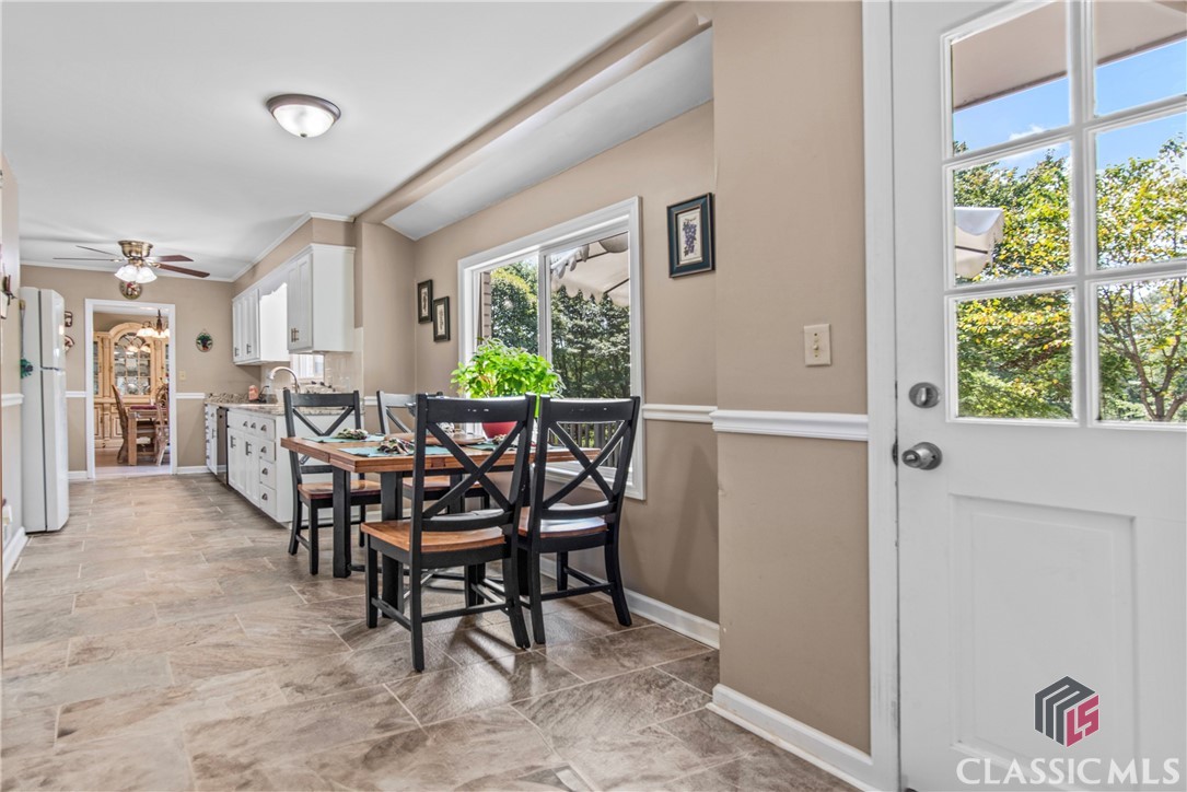 1150 Hillcrest Drive