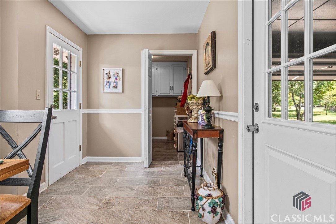 1150 Hillcrest Drive