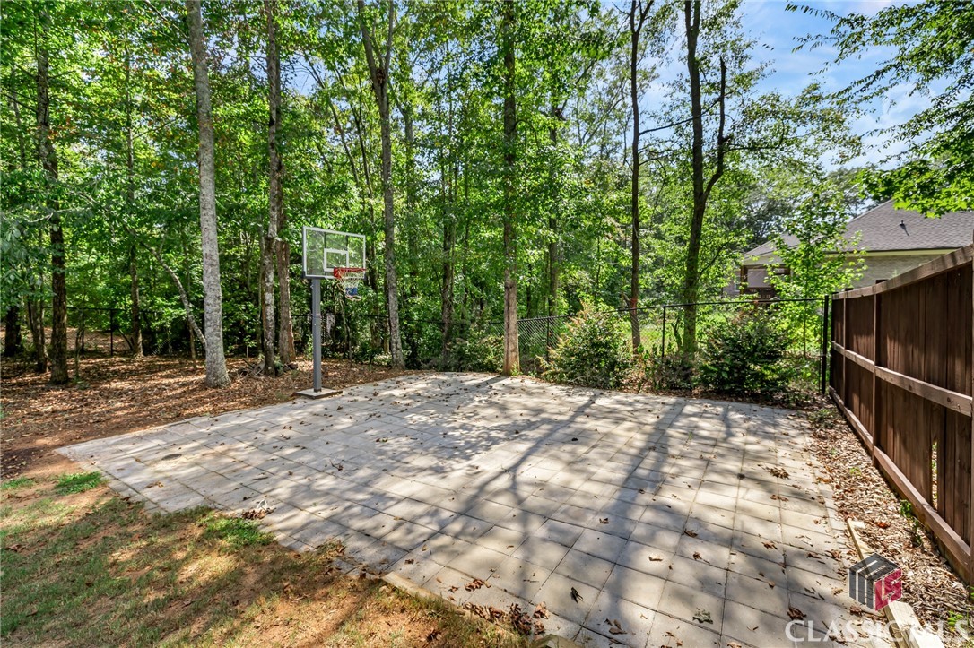 2126 Ryland Hills Drive